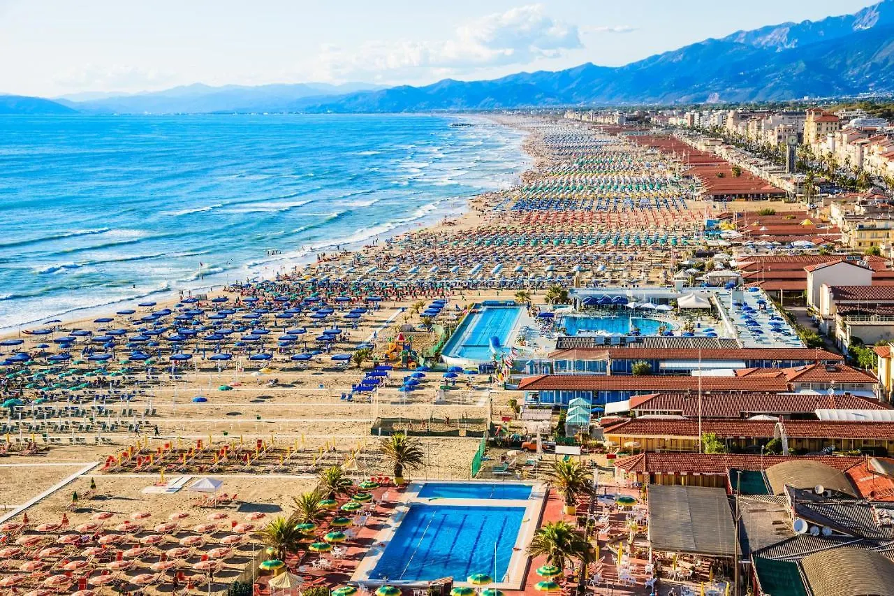 Casa Vittoria 800Mt From Sea Apartment Forte dei Marmi 0*,  Italy