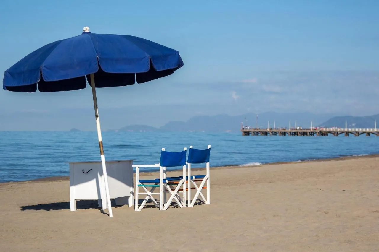 Casa Vittoria 800Mt From Sea Apartment Forte dei Marmi 0*,