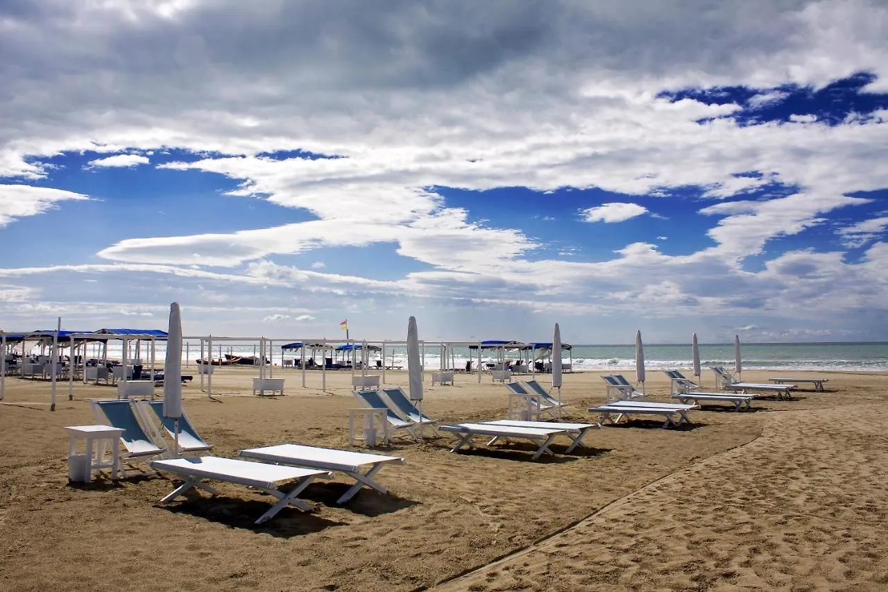 Casa Vittoria 800Mt From Sea Apartment Forte dei Marmi Italy