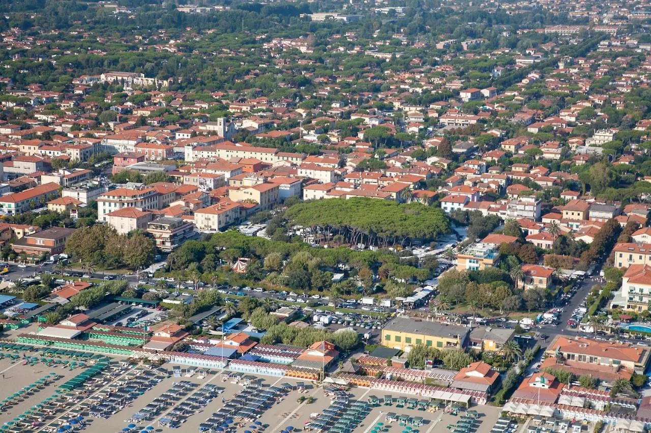 Casa Vittoria 800Mt From Sea Apartment Forte dei Marmi 0*,  Italy