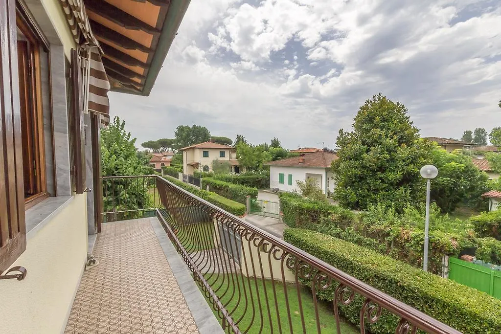 Casa Vittoria 800Mt From Sea Apartment Forte dei Marmi
